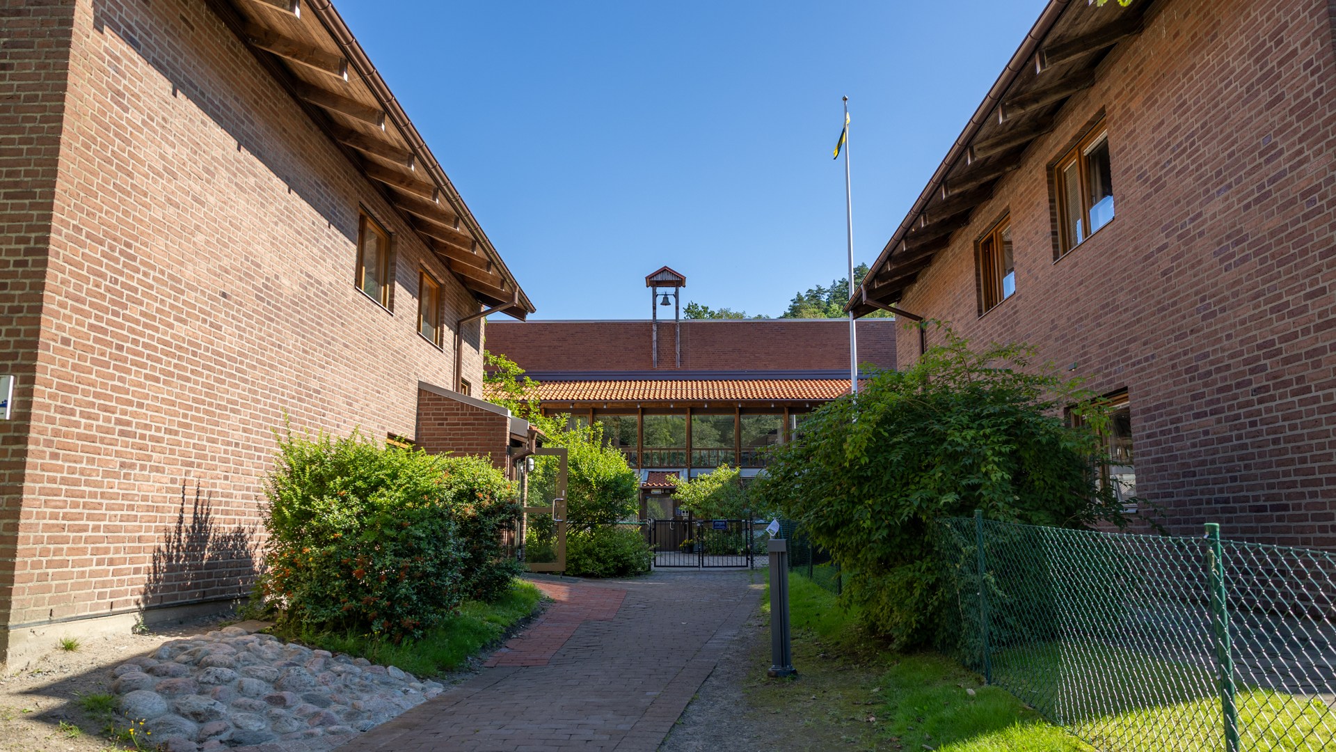 Entrén till Jonseredsgårdens äldreboende.