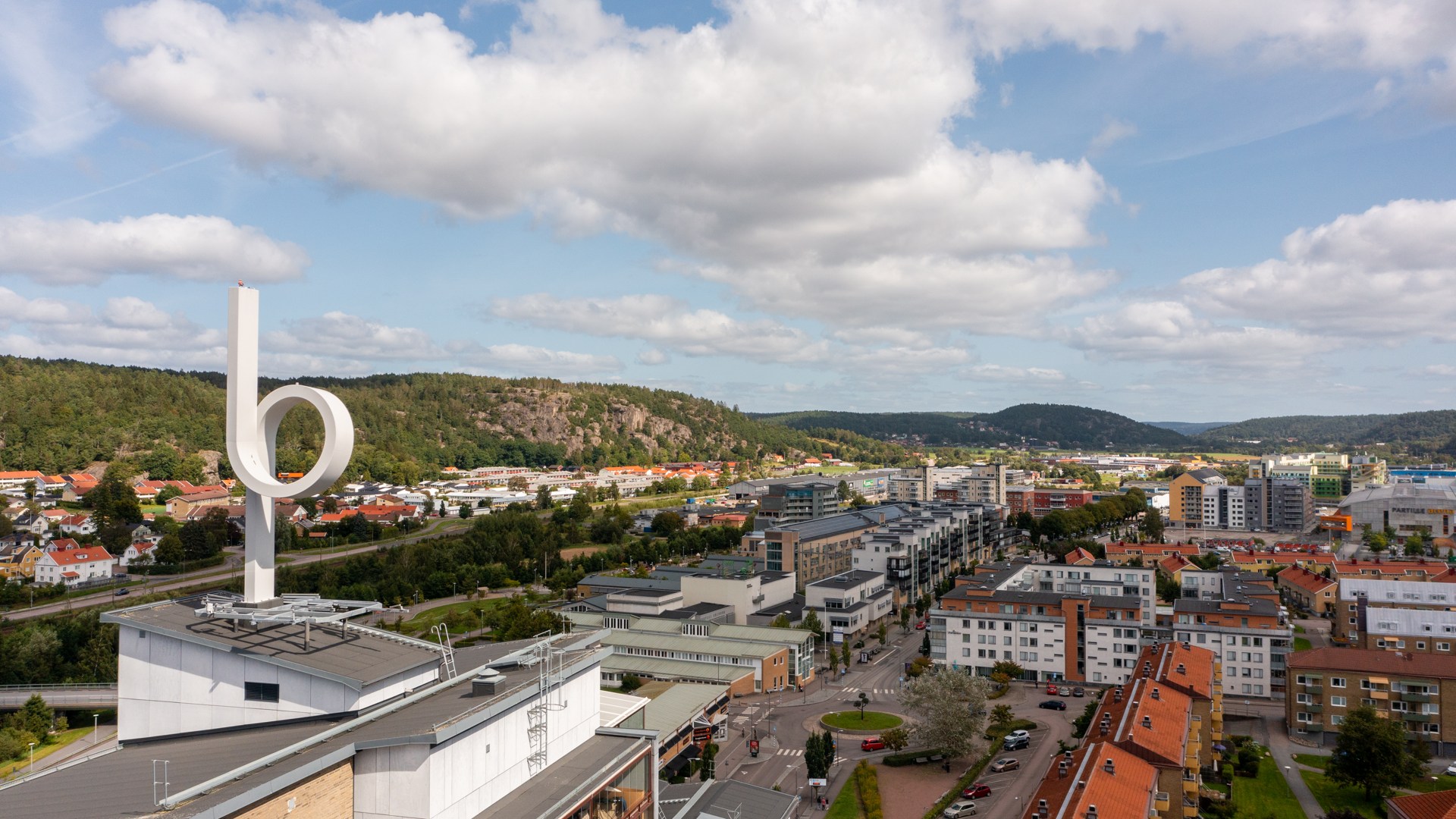 Vy över Partille centrum.